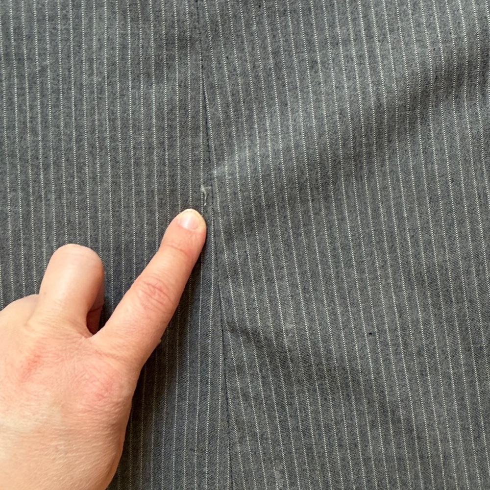 H&M Dark Gray Pinstripe Pencil Skirt - Picture 5 of 8